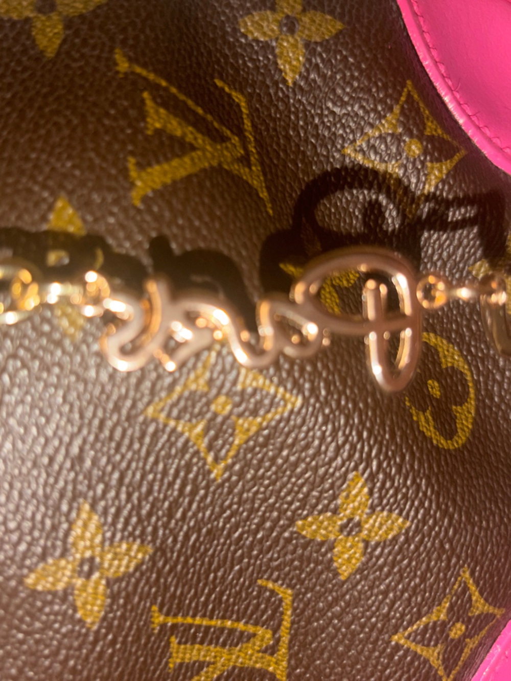 ✨ 🆕 Script Bag Chain Clip ✨ - Picture 10 of 10